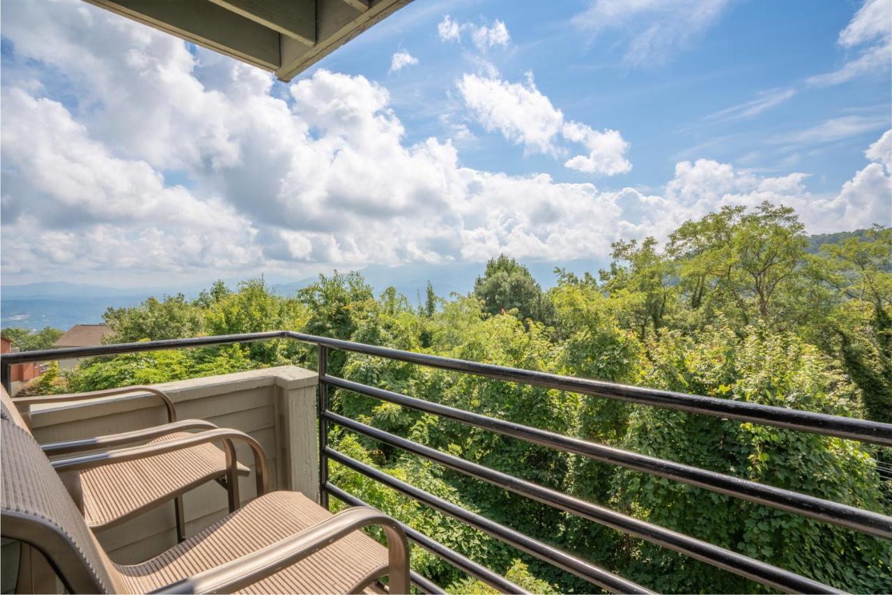 Gatlinburg Summit 1206 Winter Special Apartment Екстериор снимка